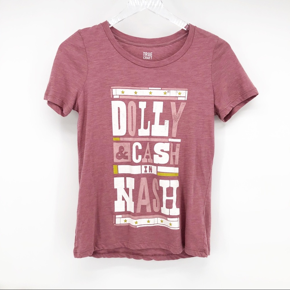 DOLLY & CASH IN NASH graphic tee